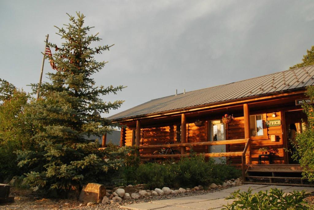 Teton Valley Cabins Driggs Bagian luar foto